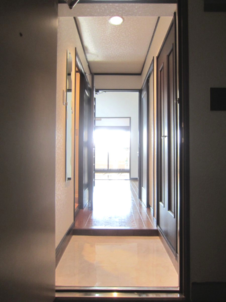 ライオンズマンション東町【キャッシュバック対象】の玄関|毎日通る玄関はこちらです