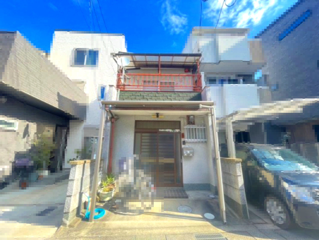 【成約済】長岡京市今里更ノ町の外観|木造2階建て
2階には、ベランダがございます。