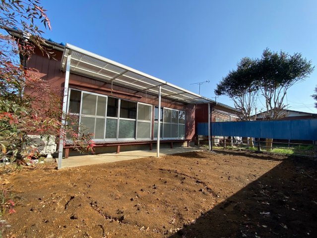 緑川戸建ての庭|日当たりの良い庭で家庭菜園・花壇も素敵ですね！