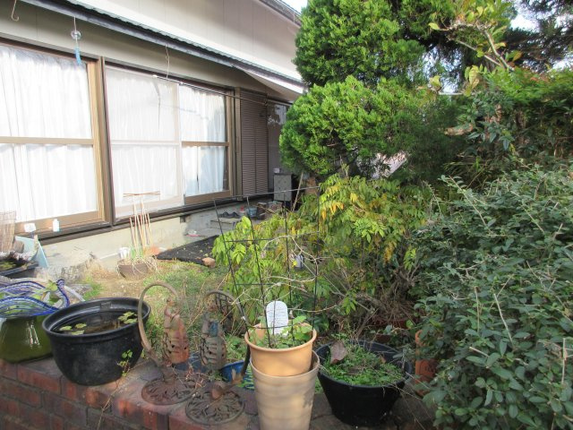 高須新町　中古戸建の庭