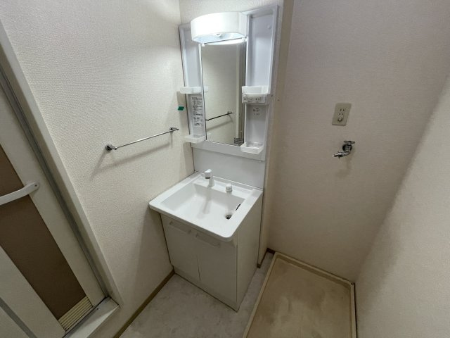 クレール新柏の洗面所