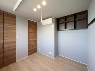 【洋室】 | シャーメゾンコミノス