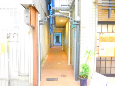 【エントランス】 | エヴァーグリーン・タナカ