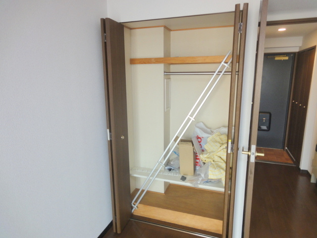 スプリング逆瀬川の収納