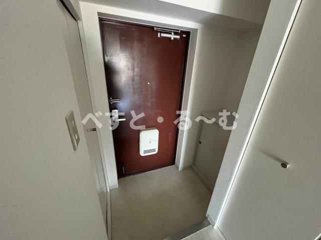 ダイニチコンストラクションの玄関|エレベーター付き