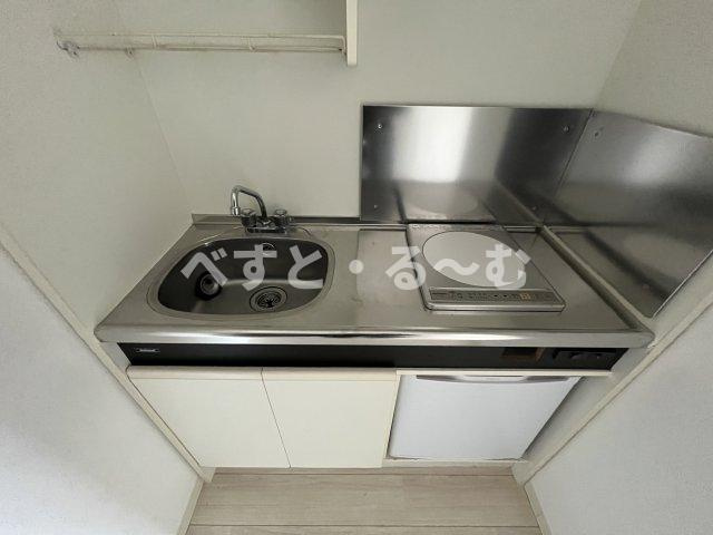 ダイニチコンストラクションのキッチン|撮影の日は雨でしたが、晴れていればパールブリッジが見えますよ♪