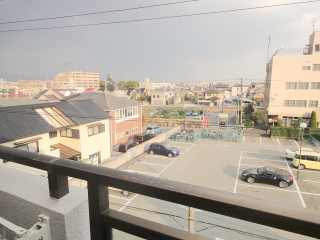 スプリング逆瀬川の展望