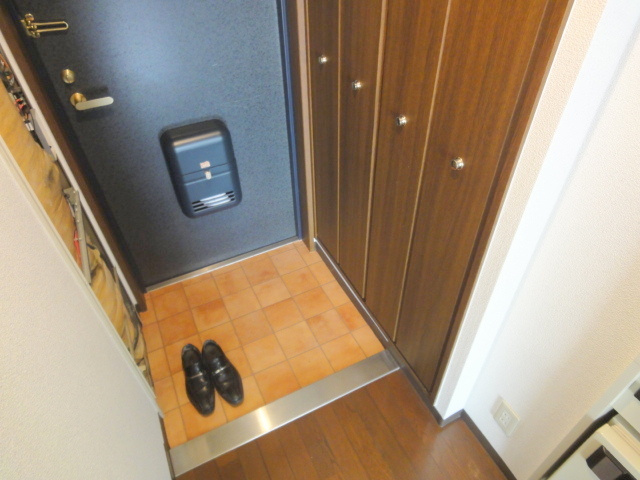 スプリング逆瀬川の玄関|玄関です