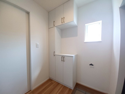 【内装】 | Switch House鳥山