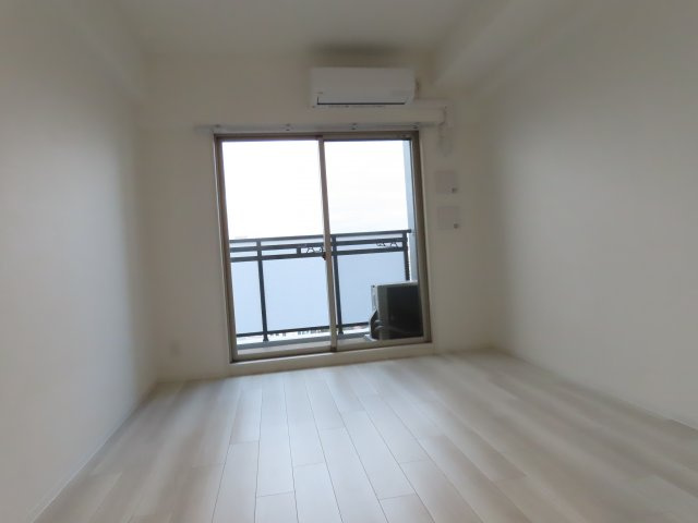 大阪市西淀川区千舟１丁目の賃貸マンションの居間・リビング