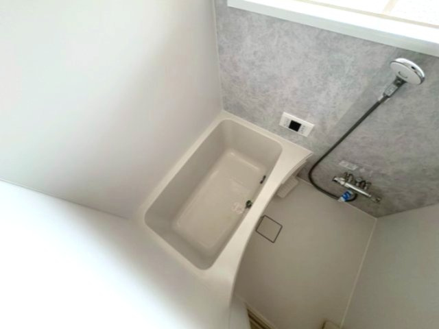 ハイツ平沼の浴室