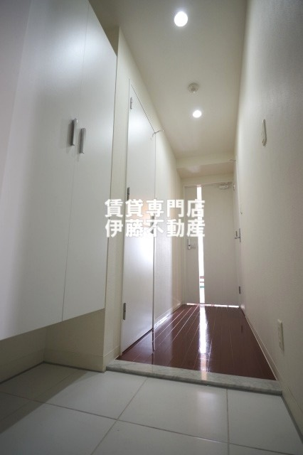 Gramercy Shiromi-doriの玄関