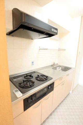 大阪市都島区都島南通１丁目の賃貸マンションのキッチン