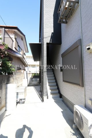 IXO柳沢のエントランス