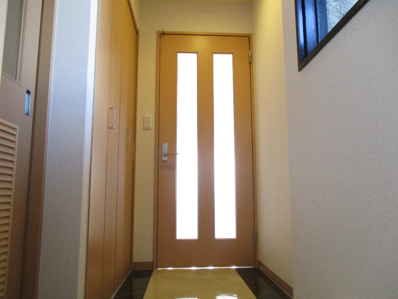 GC覚王山の玄関