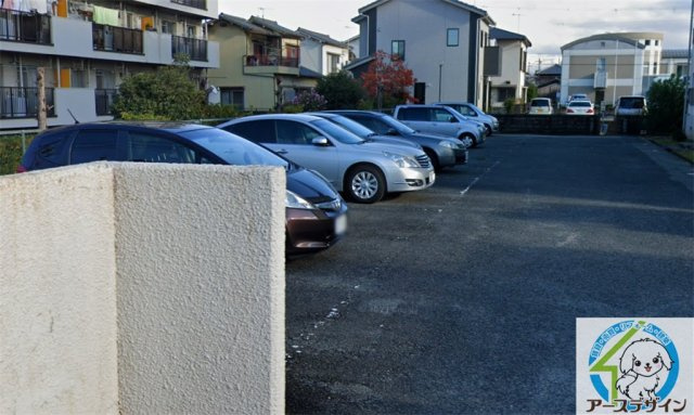 ガーデンはりまⅠの駐車場