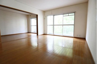 【居間・リビング】 | リバーサイドともぶち35号棟