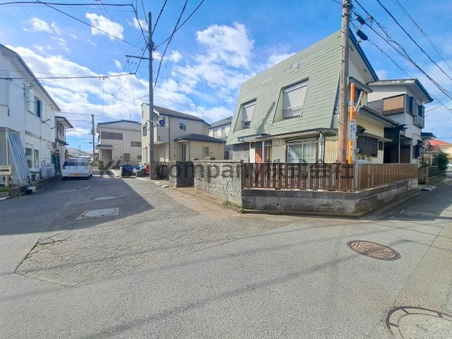 高座郡寒川町小谷3丁目　建築条件なし　売地の前面道路含む現地写真|前面道路の様子です◇