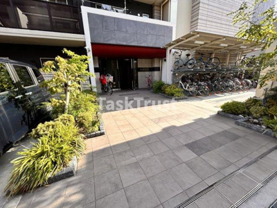 【エントランス】 | クレールフォレスタ