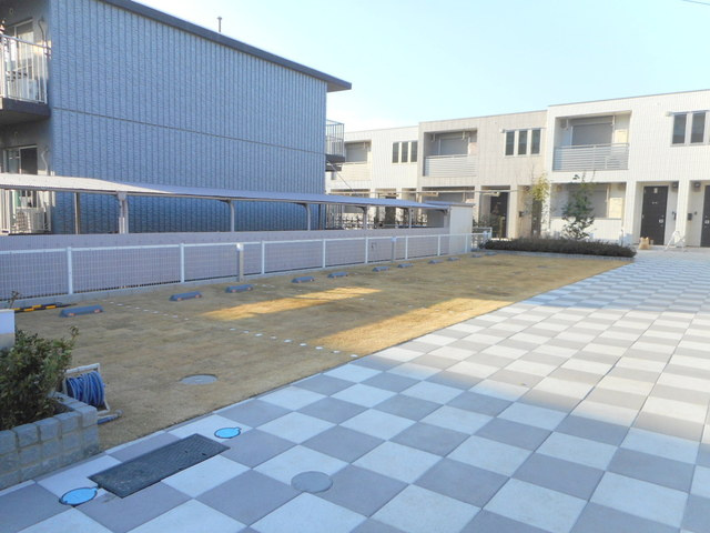 ボヌールメゾン調布の駐車場|敷地内駐車場あり