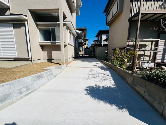 泉台２丁目　中古戸建の駐車場