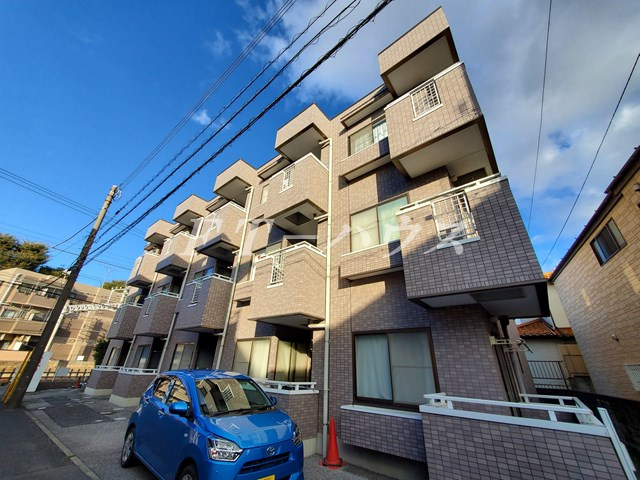 ドゥ・セナクールの外観