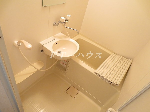 ドゥ・セナクールの浴室