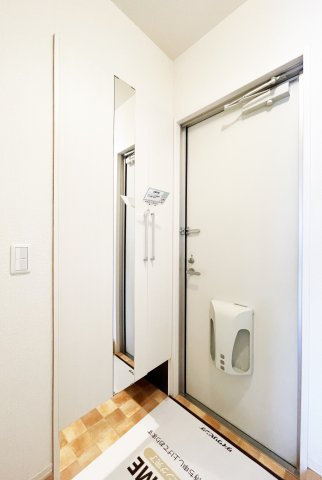 ディアコート弐番館の玄関