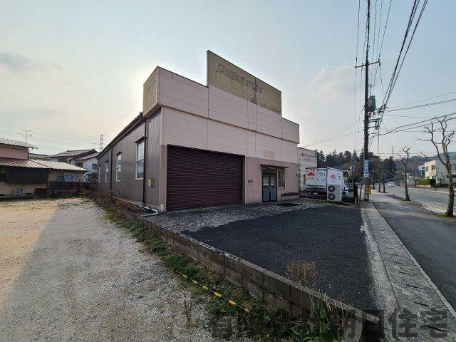 【外観】 | 矢田町倉庫・事務所 | 交通利便性良好 松江バイパス矢田ICまで約400m・国道9号線まで約400m