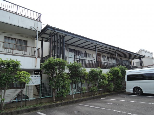 高月園の駐車場