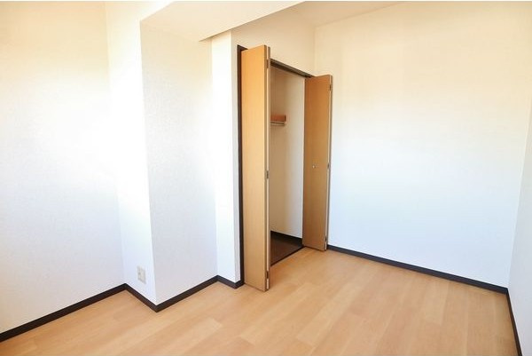 パレスロゼの収納