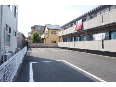 【駐車場】 | カーサブリランテ | 駐車場