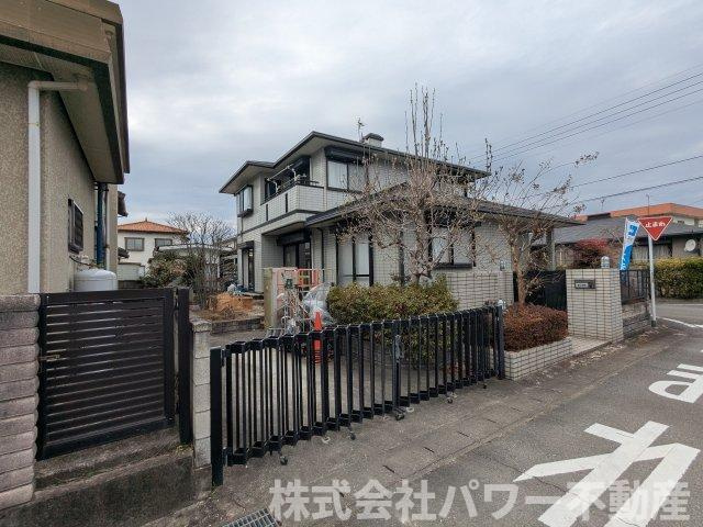 中古戸建　下小塙町の前面道路含む現地写真