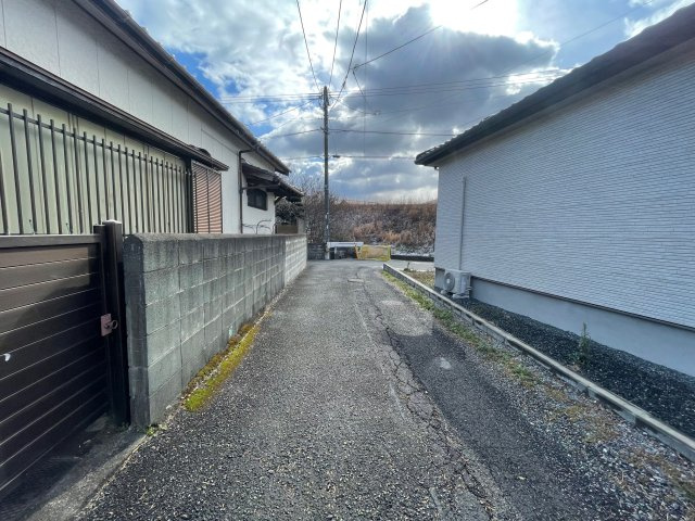諏訪野町土地の周辺
