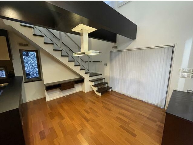 居相１丁目　戸建の内装