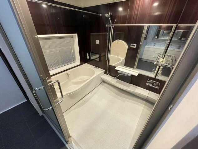 居相１丁目　戸建の浴室