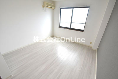 【洋室】 | Bach Residence長瀬