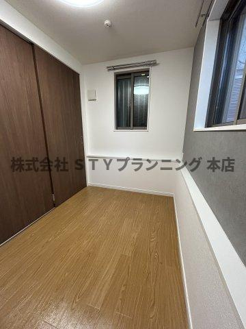 仲介手数料０円！ナビオ15の洋室