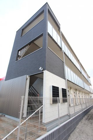クレイノＭＩＹＡＢＩの外観