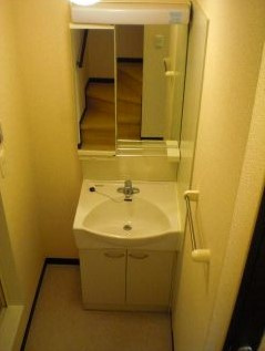 レオネクスト桑の葉の独立洗面台