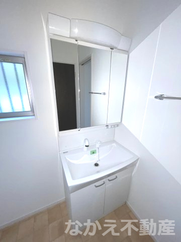 【洗面所】 | 忙しい朝には欠かせない洗面所です