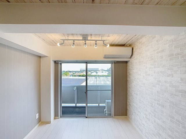 大成マンションの居間・リビング