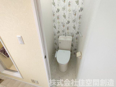 【トイレ】 | ラ・ルーチェ | シャワー付きトイレです