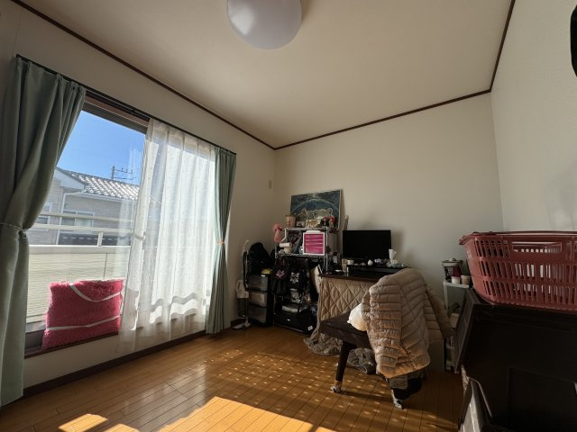 ‐三丁目不動産-本庄市児玉町児玉の洋室