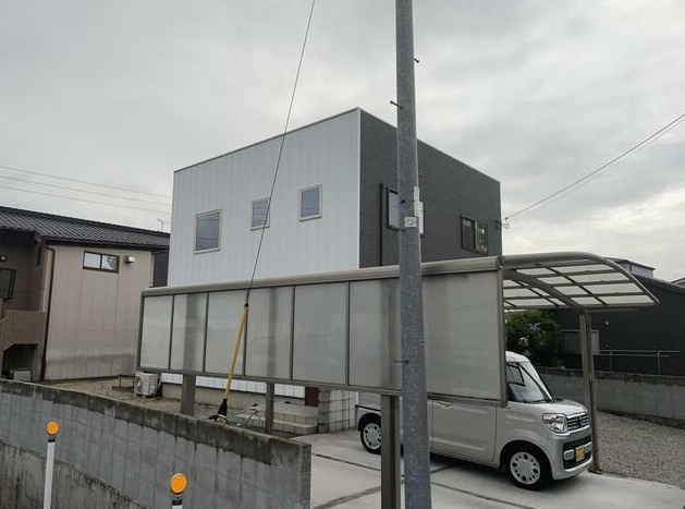 東温市南方の外観