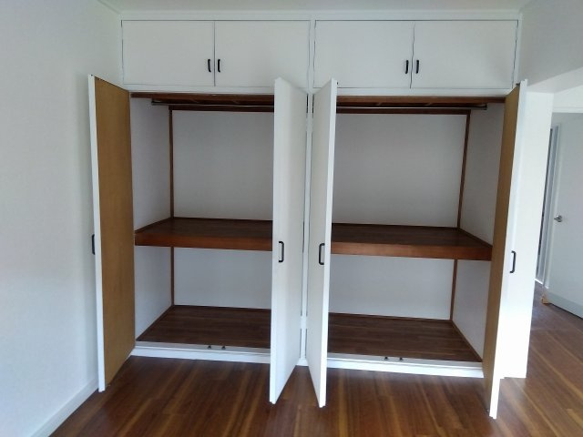 サンハイム登呂B棟　静岡市駿河区下島の収納