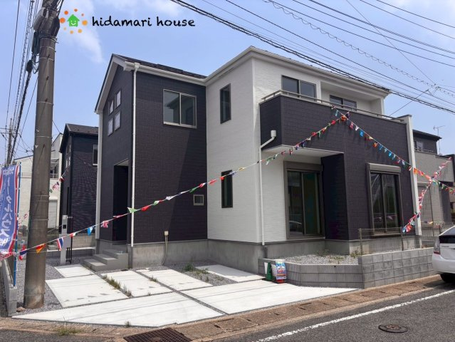 蓮田市西新宿　9期　新築戸建　グラファーレ　01の外観