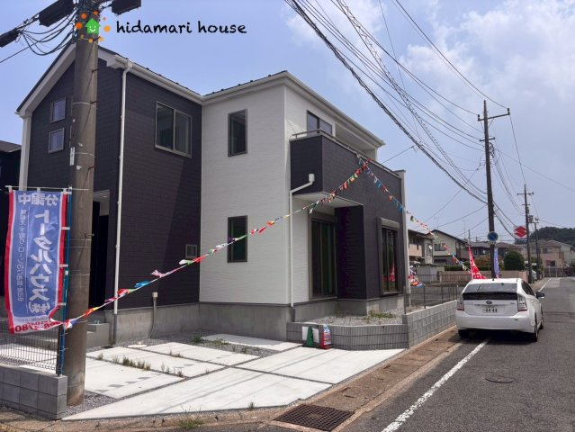 蓮田市西新宿　9期　新築戸建　グラファーレ　01の外観