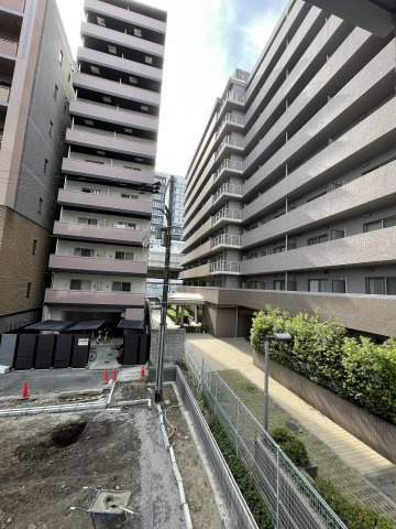 Fujiman南森町の駐車場