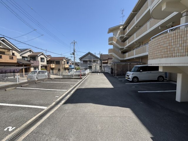 サンフェリカの駐車場